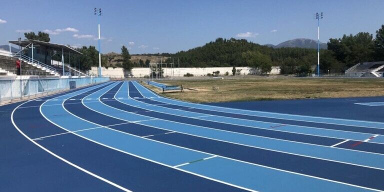 Πρόταση του Δήμου στην Περιφέρεια για ταρτάν διεθνών προδιαγραφών