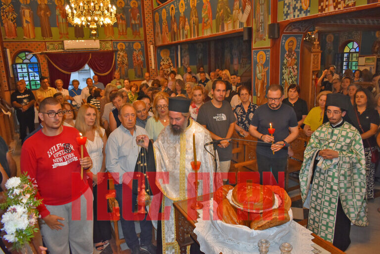Οι τρίτεκνοι της Καρδίτσας τιμούν  τις Αγίες Σοφία, Πίστη, Ελπίδα και Αγάπη (ΦΩΤΟ)