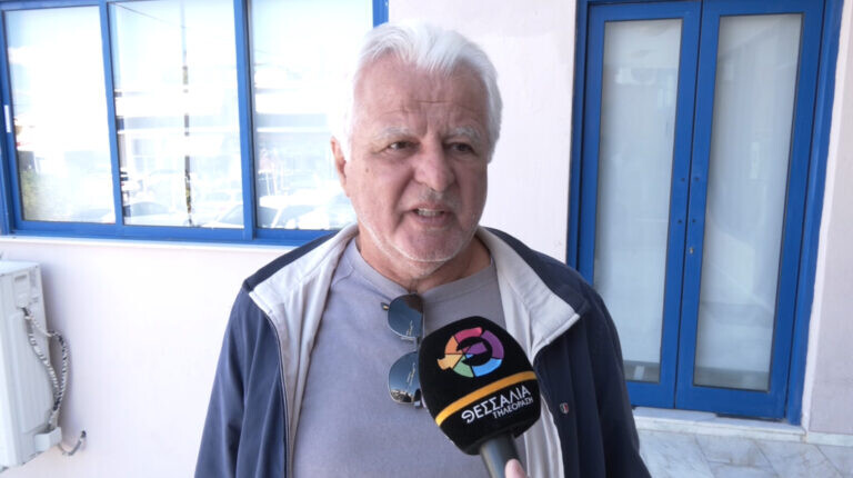 Θέμα ημέρας : Υπογράφτηκε η σύμβαση γιο την κατασκευή κολυμβητηρίου στον Παλαμά. Πως βλέπετε αυτό το έργο για την περιοχή;