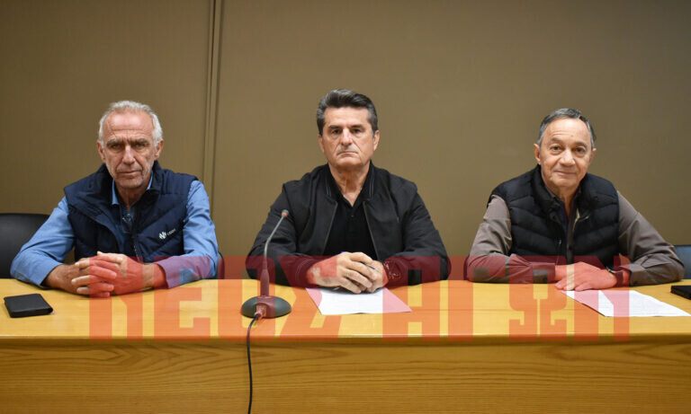 Πανθεσσαλικό αντιπολεμικό  συλλαλητήριο στη Λάρισα (ΦΩΤΟ+ΒΙΝΤΕΟ)