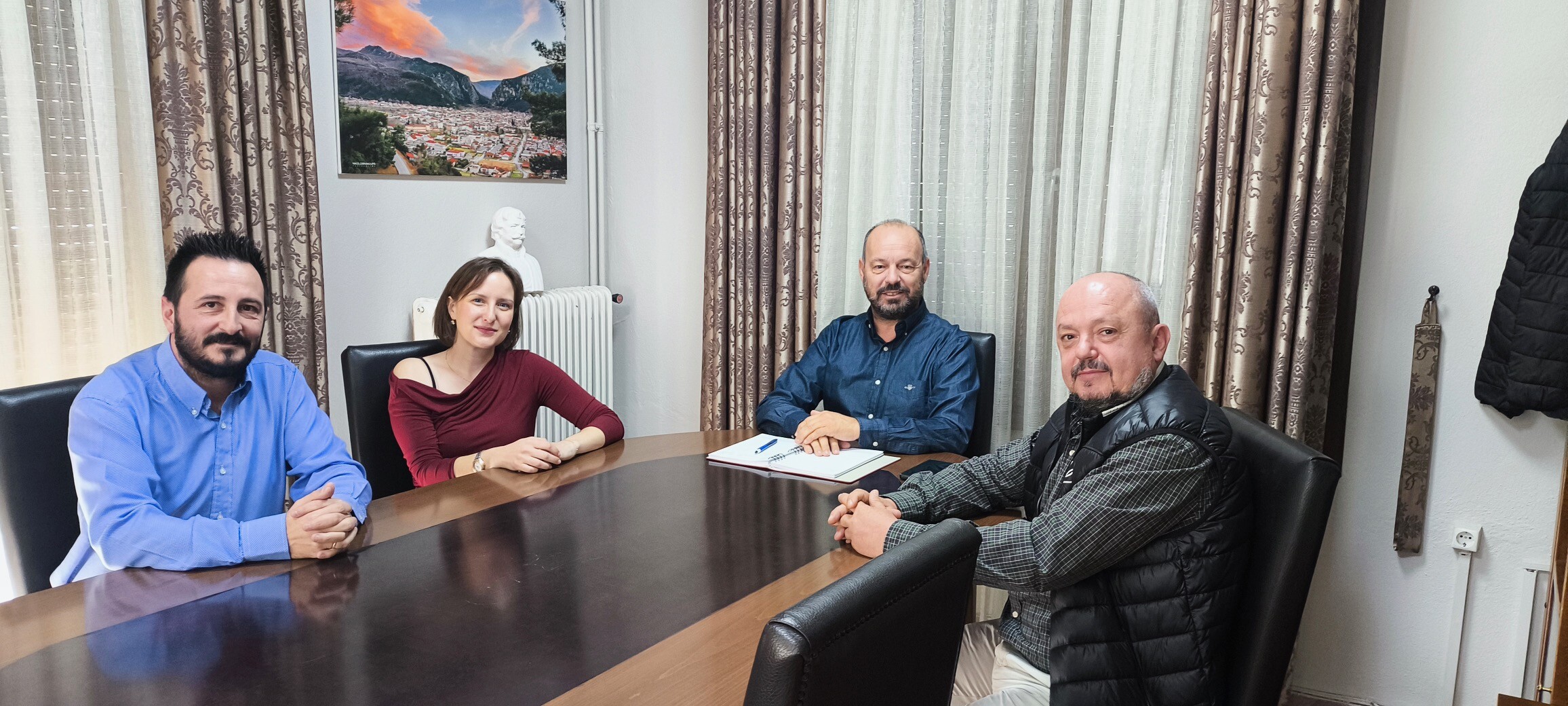 «Έναρξη των Επετειακών 59ων Καραϊσκακείων από τη Σπηλιά Καραϊσκάκη στο Μαυρομμάτι – Συνάντηση του Προέδρου της Ένωσης Πολιτιστικών Συλλόγων με τον Δήμαρχο Μουζακίου»