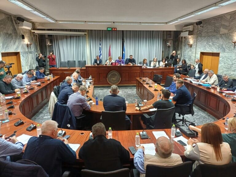 Λάρισα: Στον αέρα η συντήρηση του πρασίνου μετά το ναυάγιο του διαγωνισμού των 7,5 εκατ. ευρώ;