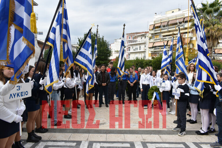 Κατάθεση στεφάνων για την 28η οκτωβρίου (ΒΙΝΤΕΟ)